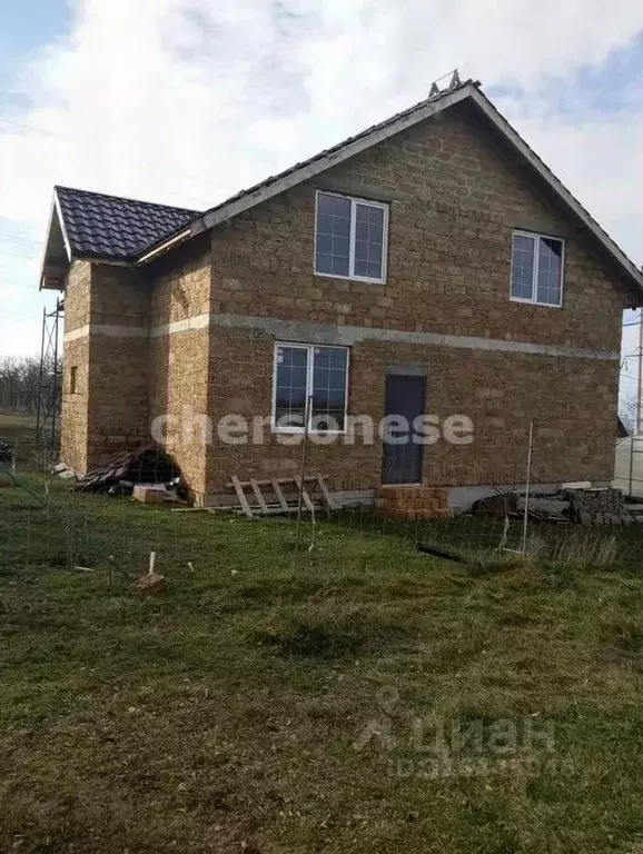 Дом в Севастополь пер. Кривой (160 м) - Фото 1