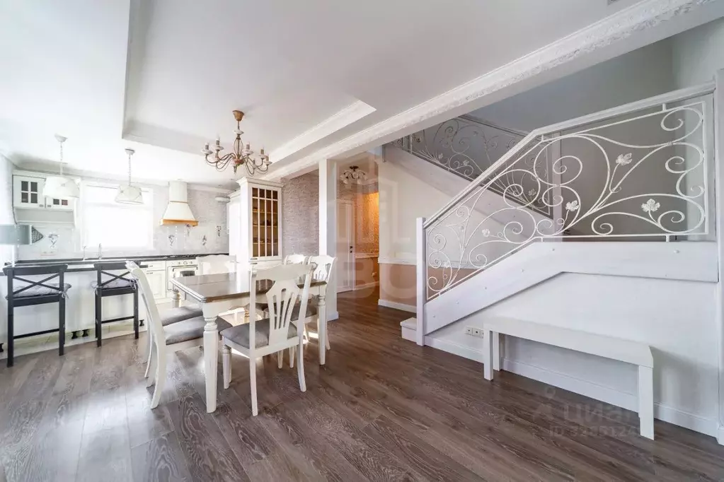 Коттедж в Ленинградская область, Гатчинский муниципальный округ, д. ... - Фото 1