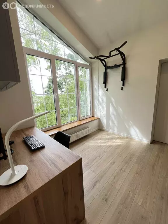 2-комнатная квартира: Калининград, улица Ломоносова, 93 (127.2 м) - Фото 0