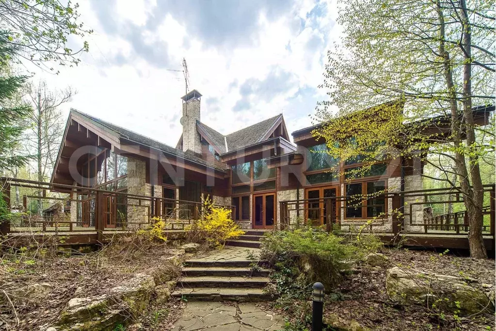 Дом в Московская область, Мытищи городской округ, пос. Вешки ул. ... - Фото 1