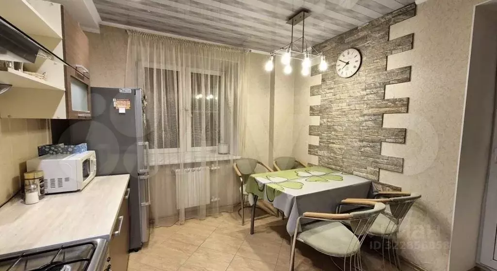 2-к кв. Калужская область, Калуга ул. Труда, 4к1 (79.0 м) - Фото 2