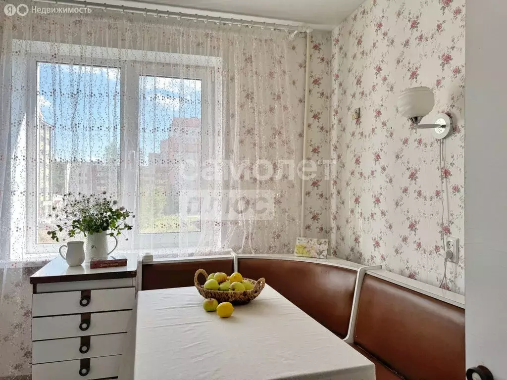 2-комнатная квартира: Киров, Московская улица, 162 (50 м) - Фото 0