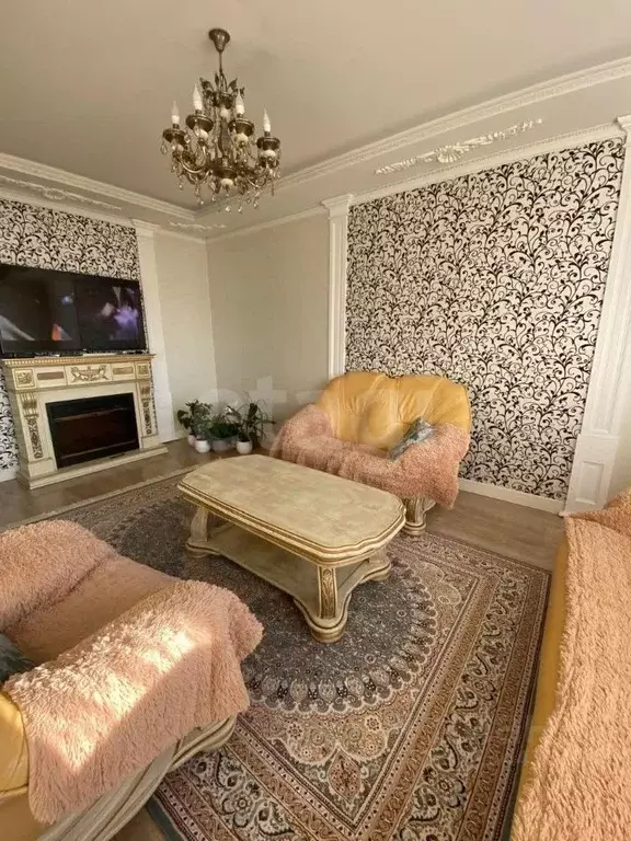 3-к кв. Ханты-Мансийский АО, Когалым Прибалтийская ул., 15 (68.3 м) - Фото 1