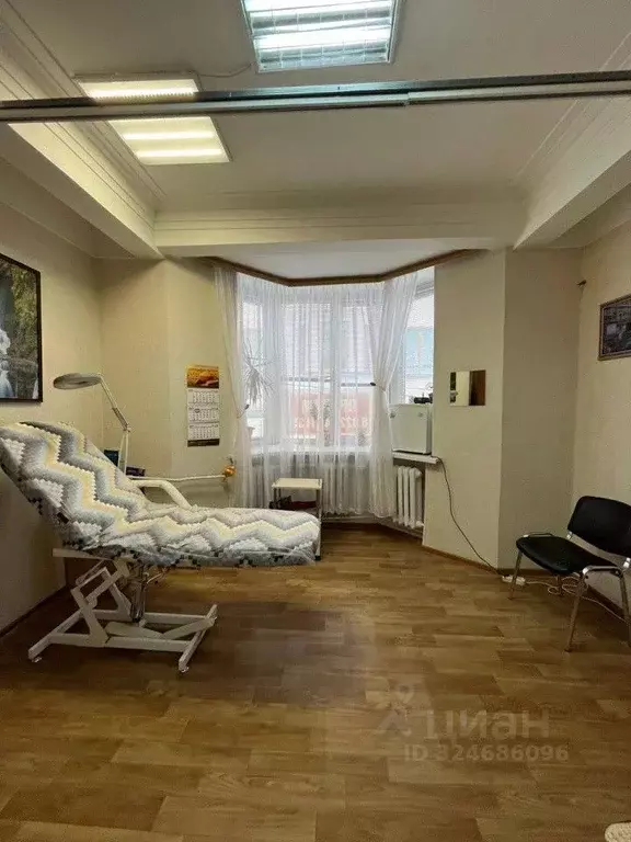 3-к кв. Оренбургская область, Орск Новый город мкр, просп. Ленина, 49 ... - Фото 2