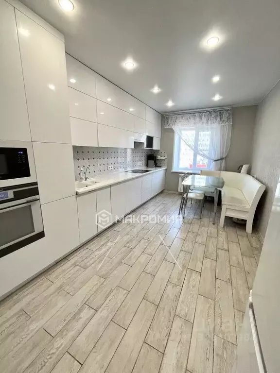 3-к кв. Архангельская область, Архангельск Воскресенская ул., 17 (91.0 ... - Фото 1