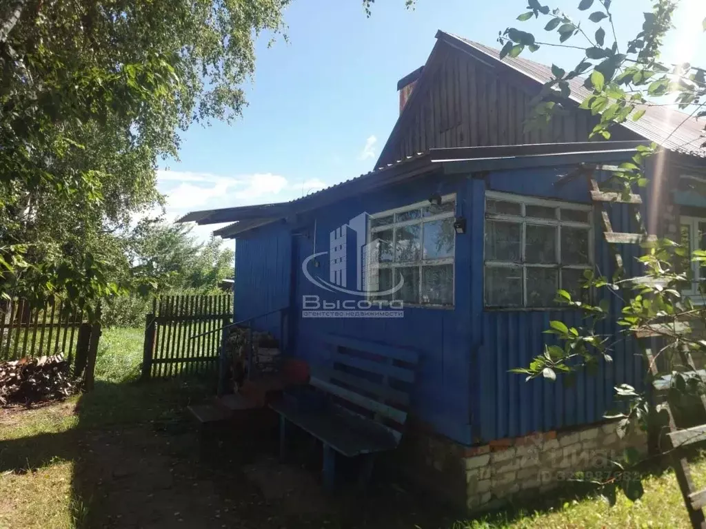 Дом в Калужская область, Село Бабынино с/пос, с. Антопьево ул. ... - Фото 2