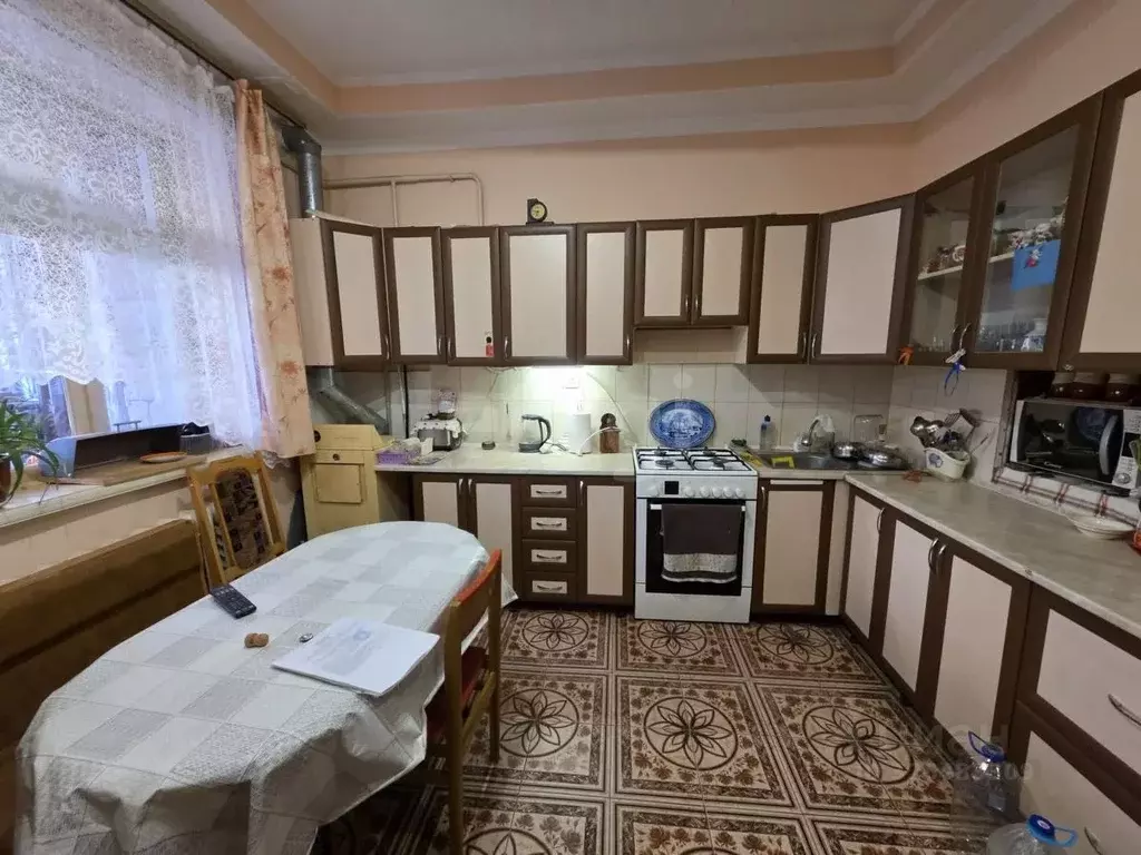 3-к кв. Крым, Сакский район, Новофедоровка пгт ул. Лобозова (72.0 м) - Фото 1