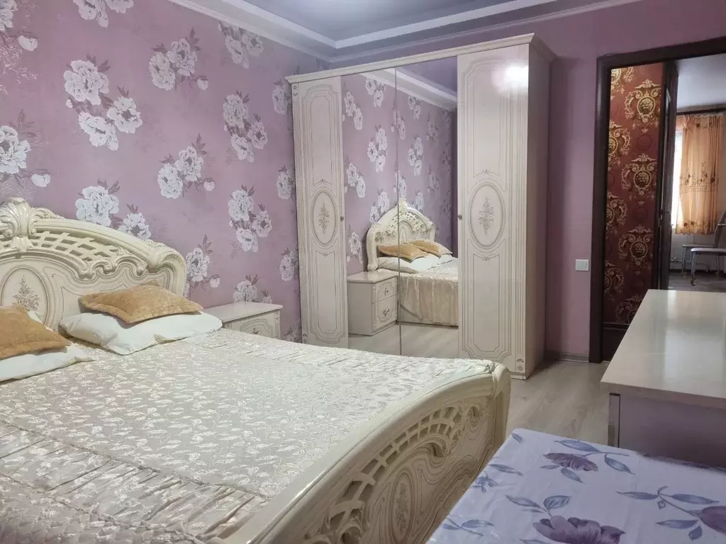 2-к кв. Краснодарский край, Сочи Светлана мкр, ул. Джигитская, 13 ... - Фото 0