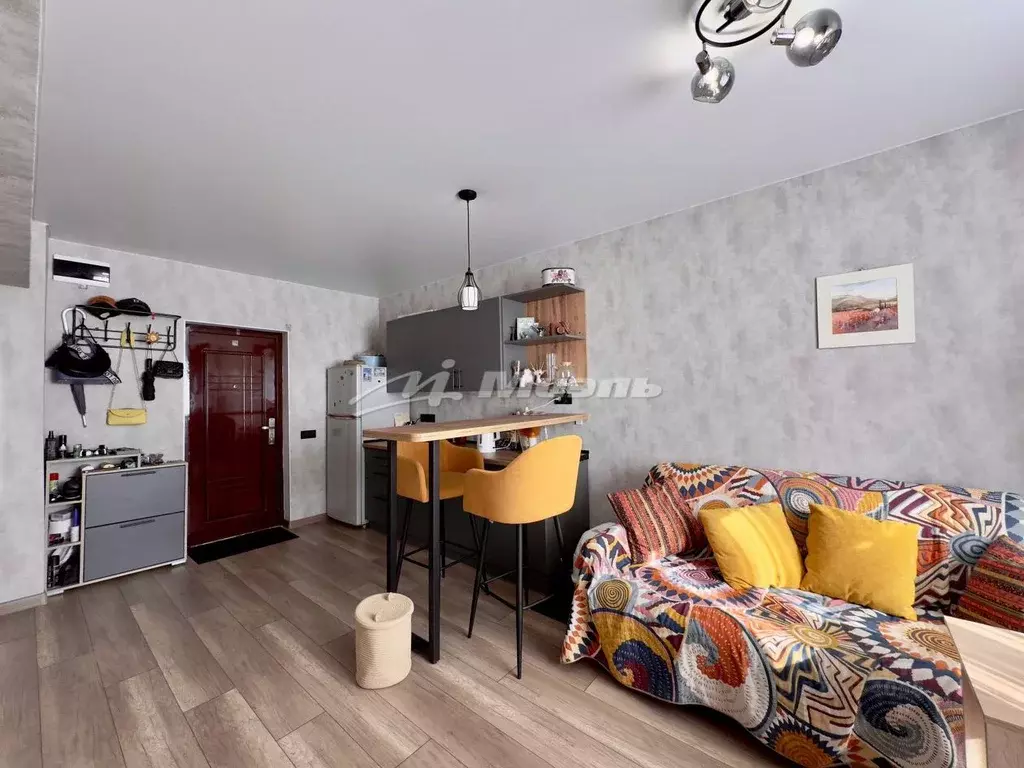 Комната Крым, Симферополь ул. Героев Сталинграда, 1 (17.0 м) - Фото 0
