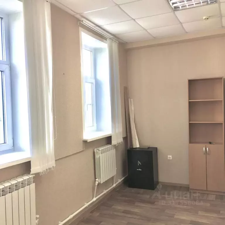 Помещение свободного назначения в Орловская область, Орел ул. 5 ... - Фото 1