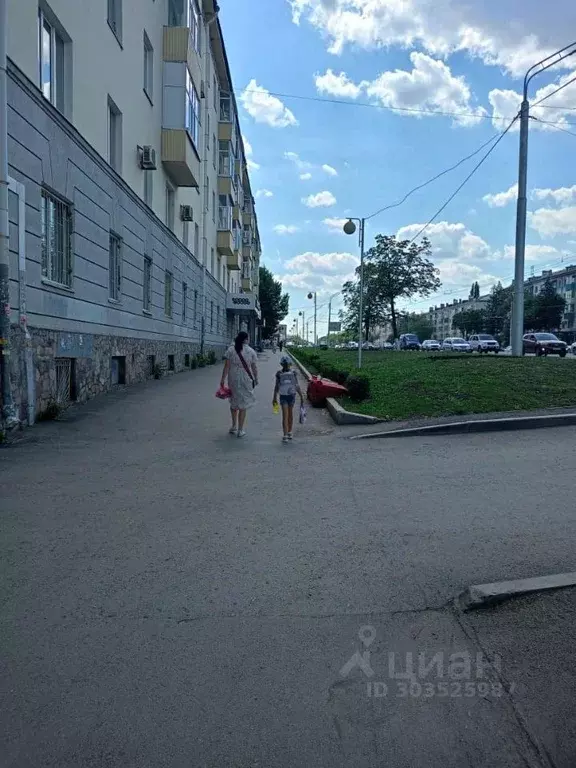 Помещение свободного назначения в Башкортостан, Уфа просп. Октября, 12 ... - Фото 1