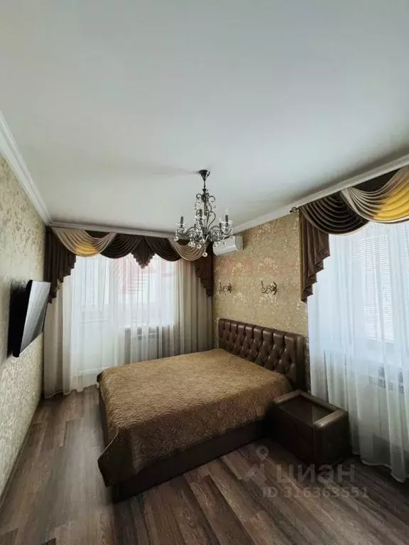 2-к кв. Ростовская область, Аксай ул. Платова, 6А (69.0 м) - Фото 0
