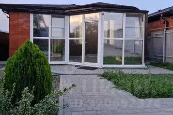 Дом в Ростовская область, Новочеркасск ул. Коллективная, 46А (75 м) - Фото 0
