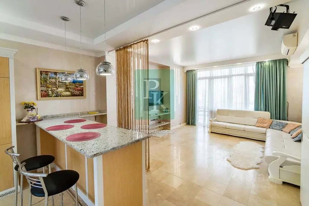 1-к кв. Севастополь ул. Адмирала Фадеева, 18 (51.7 м) - Фото 2
