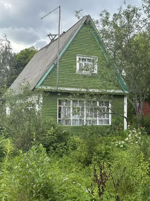 Дом в Ленинградская область, Лужский район, Мшинское с/пос, Мшинская ... - Фото 0