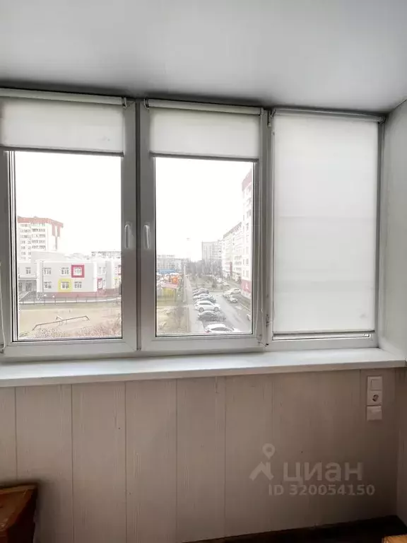 1-к кв. Псковская область, Псков Коммунальная ул., 72 (32.6 м) - Фото 1