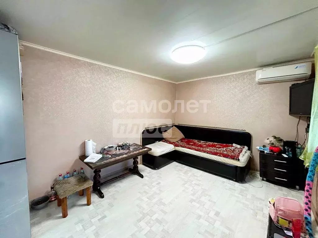 Дом в Астраханская область, Астрахань Поселковый пер., 8 (44 м) - Фото 1