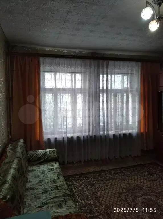 Комната 20 м в 3-к., 2/4 эт. - Фото 0