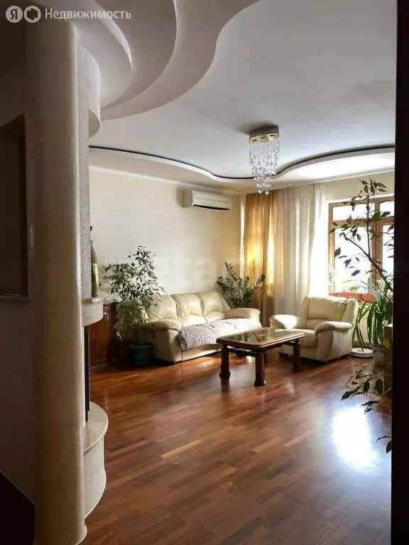 3-комнатная квартира: Тольятти, улица 40 лет Победы, 15В (155 м) - Фото 1