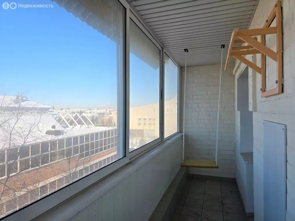 4-комнатная квартира: Омск, улица Лермонтова, 24 (135.6 м) - Фото 1