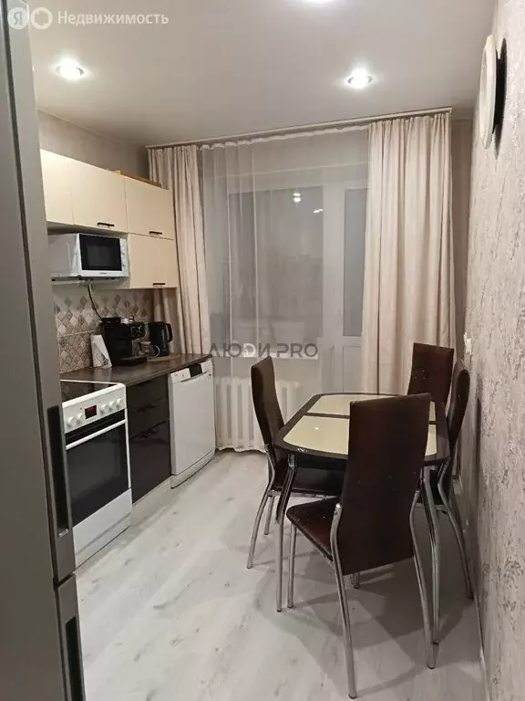 3-комнатная квартира: село Усть-Кулом, Луговая улица, 6 (52 м) - Фото 1