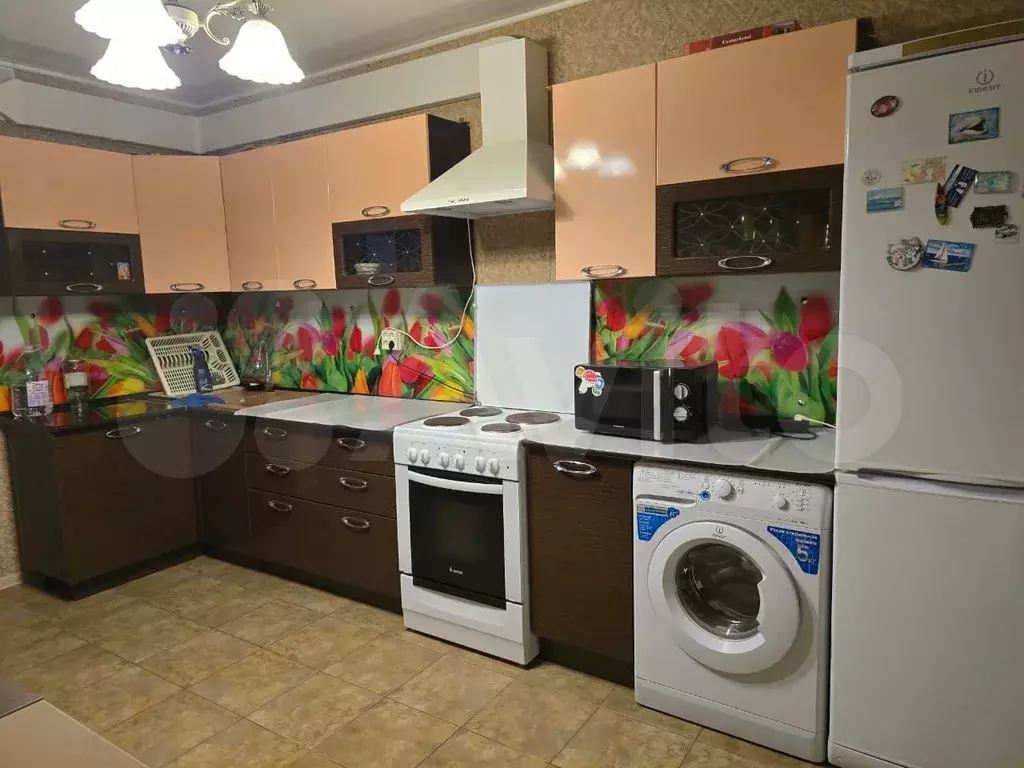 2-к. квартира, 60 м, 17/17 эт. - Фото 0