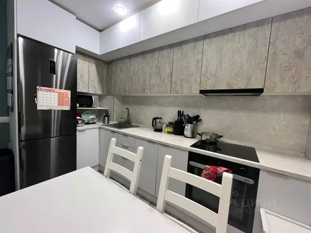 2-к кв. Татарстан, Казань ул. Зур Урам, 1Кк3 (56.0 м) - Фото 1