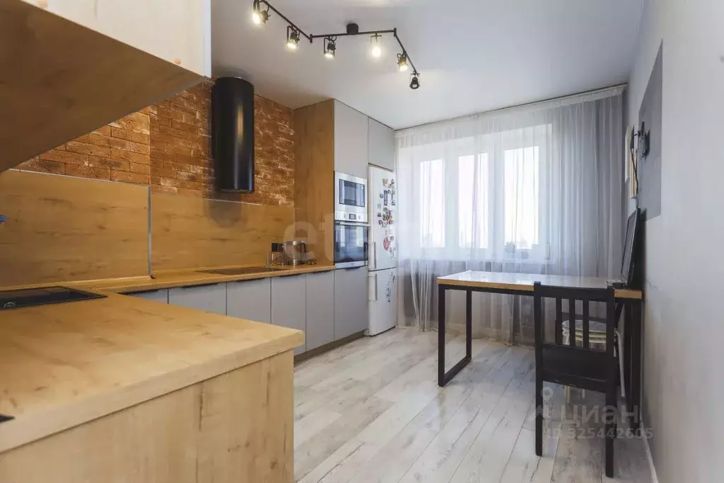 2-к кв. Башкортостан, Уфа Российская ул., 47/1 (57.2 м) - Фото 1