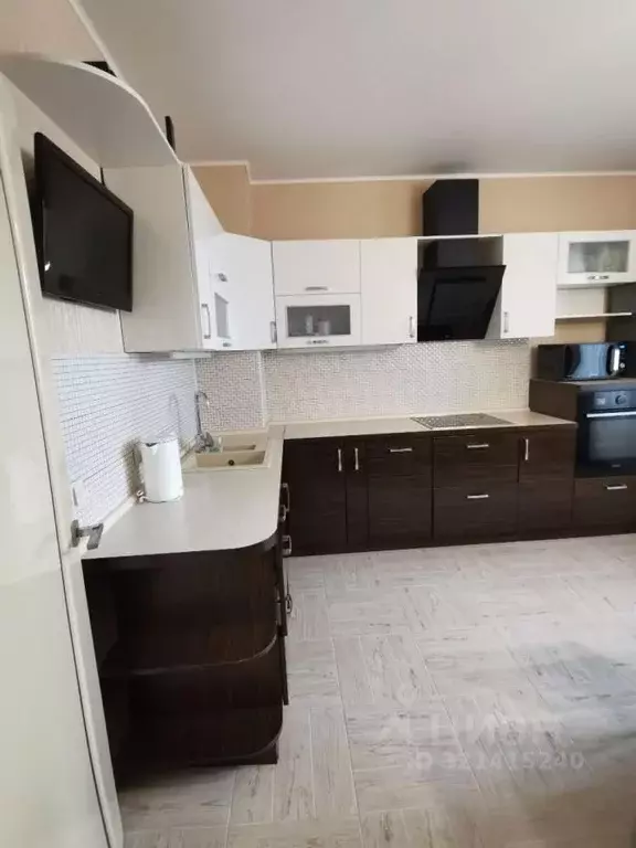 3-к кв. Воронежская область, Воронеж ул. Шукшина, 19 (85.0 м) - Фото 1