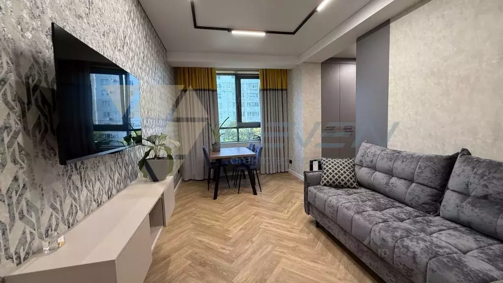 1-к кв. Севастополь ул. Адмирала Фадеева, 46Б (52.0 м) - Фото 1