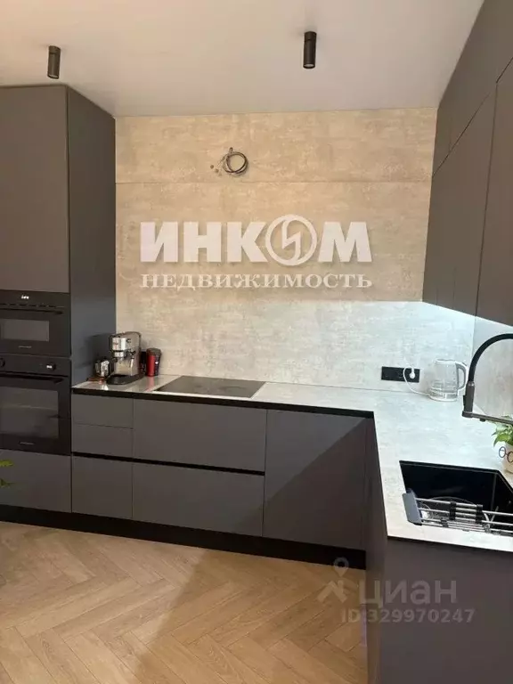 3-к кв. Москва пос. Коммунарка, ул. Фитаревская, 6 (65.4 м) - Фото 2