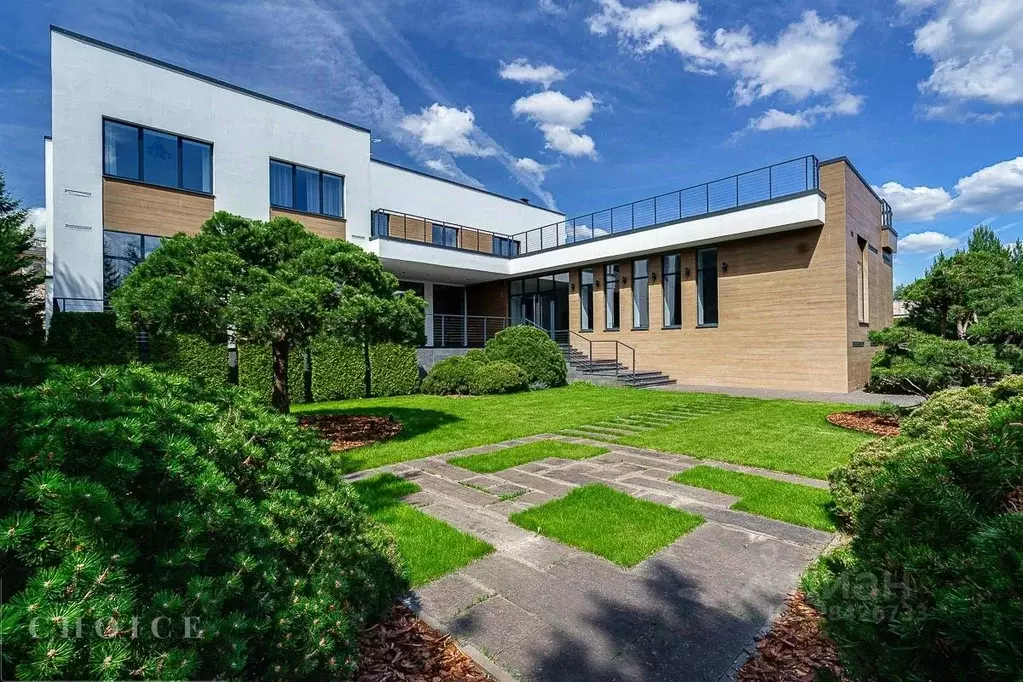 Дом в Московская область, Одинцовский городской округ, д. Барвиха, ... - Фото 1