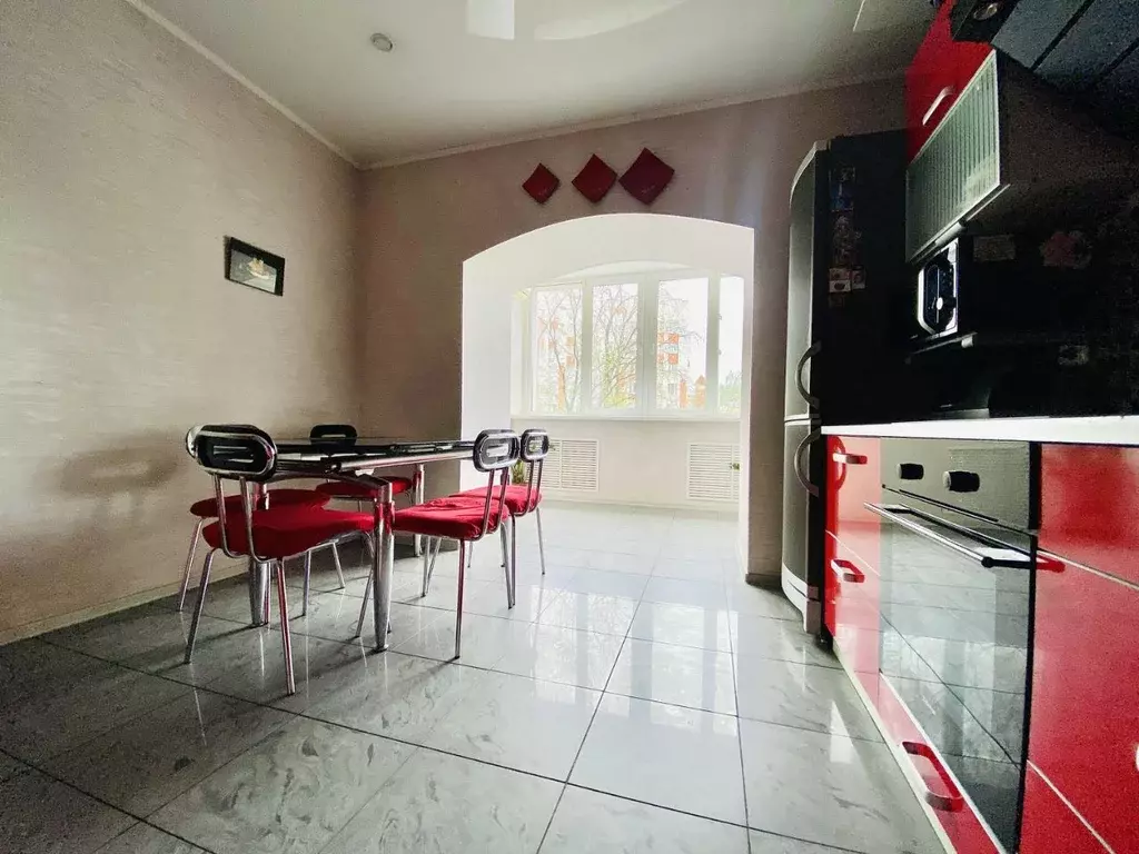 2-к кв. Брянская область, Брянск Красноармейская ул., 41 (65.0 м) - Фото 2