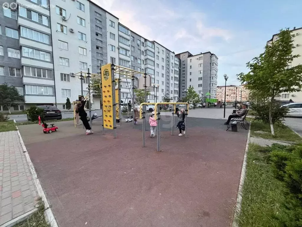 1-комнатная квартира: Каспийск, Западная улица, 2 (51 м) - Фото 2