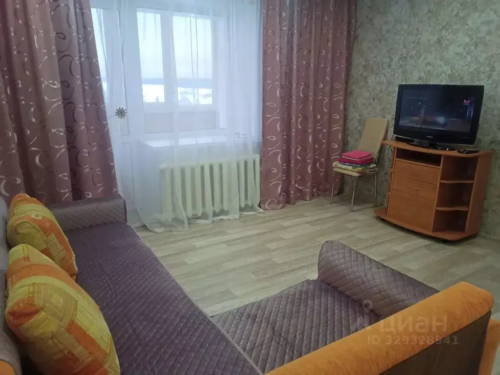 1-к кв. Кировская область, Омутнинск ул. Юных Пионеров, 68 (32.0 м) - Фото 1