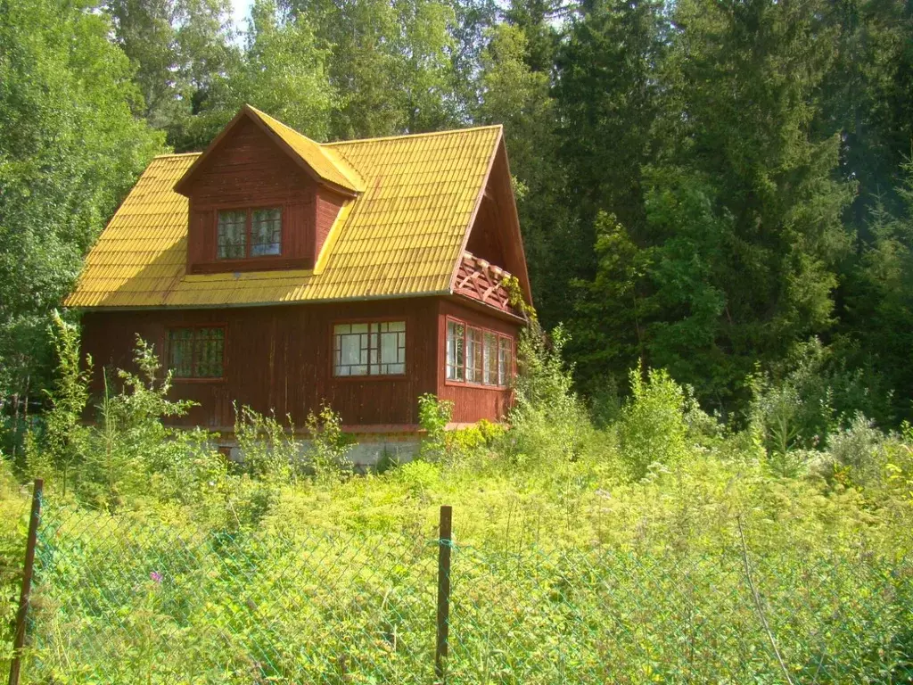 Дом в Ленинградская область, Выборгский район, Рощинское городское ... - Фото 0