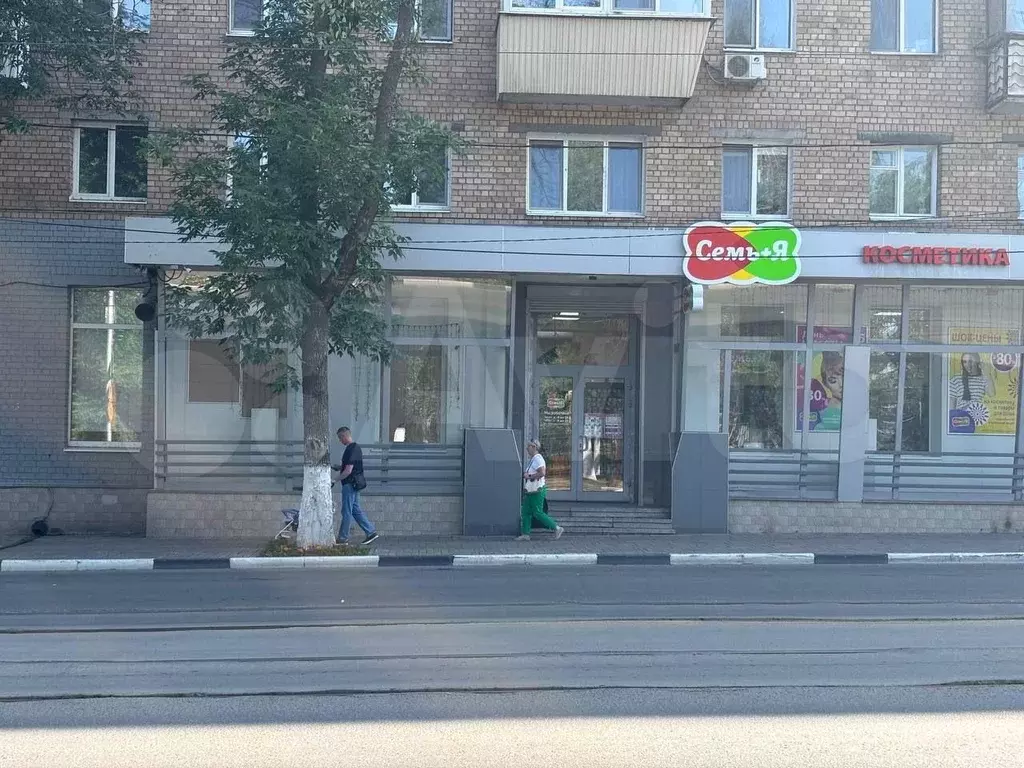 Торговое помещение на пл Куйбышева - Фото 0