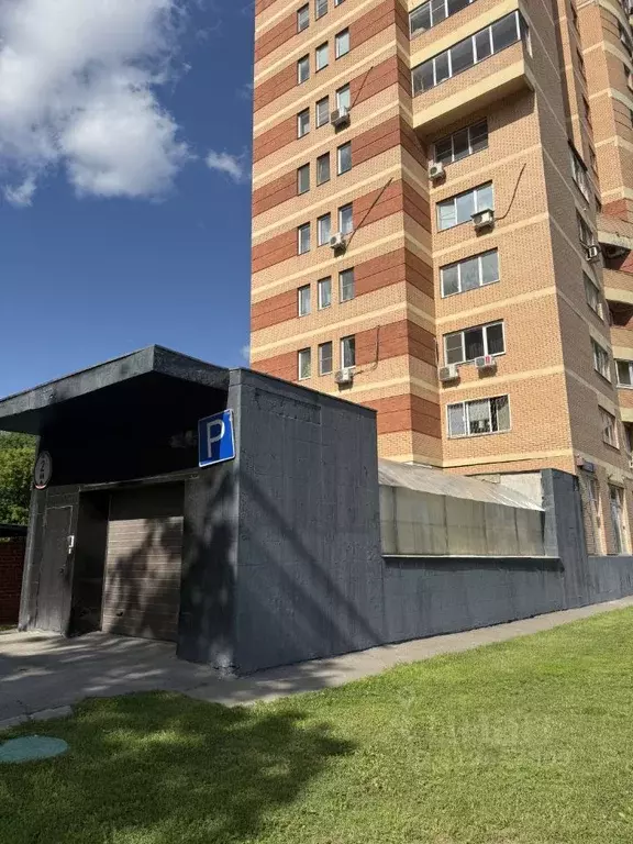 Гараж в Москва Карамышевская наб., 28к1 (19 м) - Фото 1