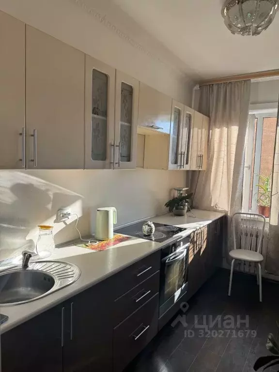 3-к кв. Бурятия, Улан-Удэ ул. Жердева, 140 (66.0 м) - Фото 1