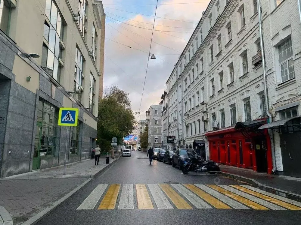 Торговая площадь в Москва Зубовский проезд, 2К2 (113 м) - Фото 2