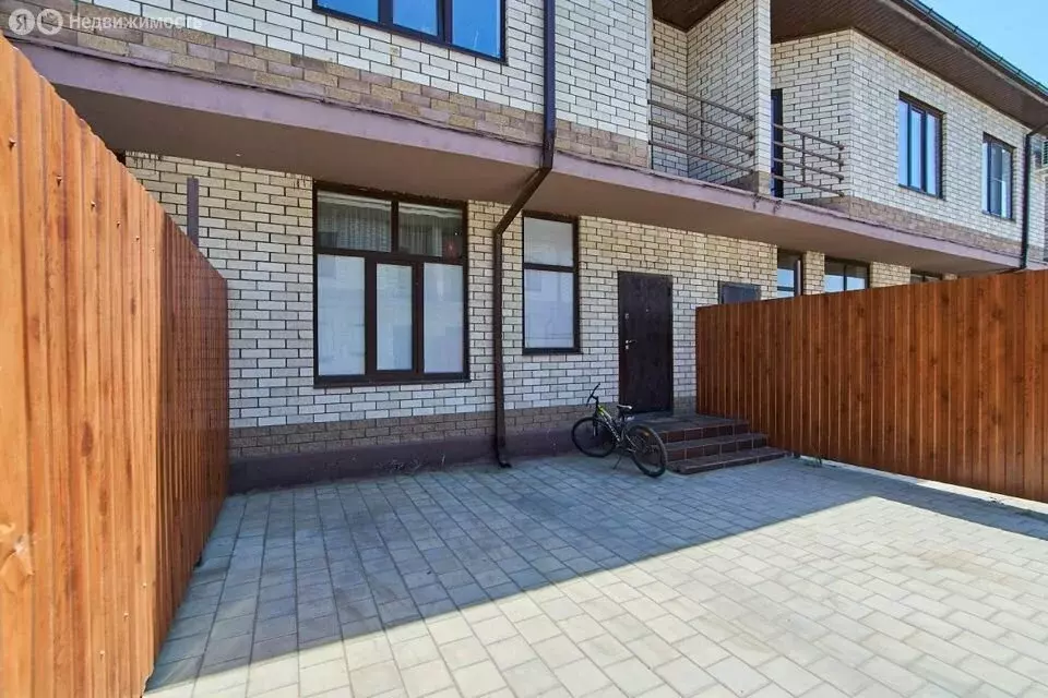 Дом в Краснодар, 2-й Звенигородский проезд, 36 (100 м) - Фото 2