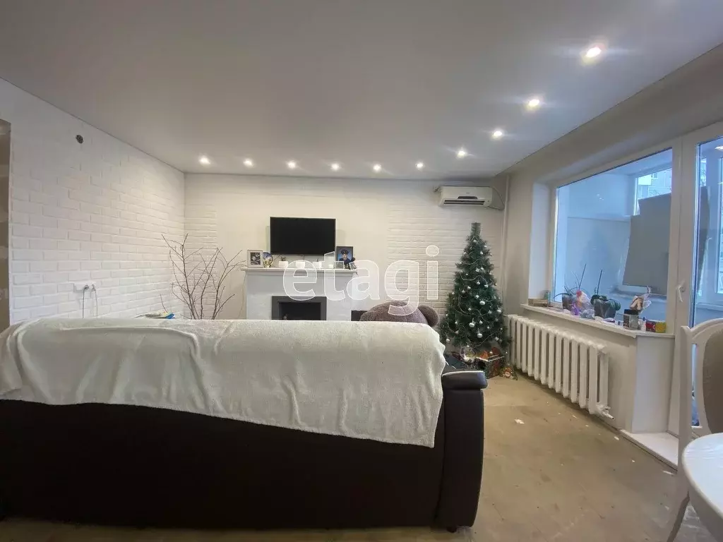 Квартира, 3 комнаты, 62.2 м - Фото 0