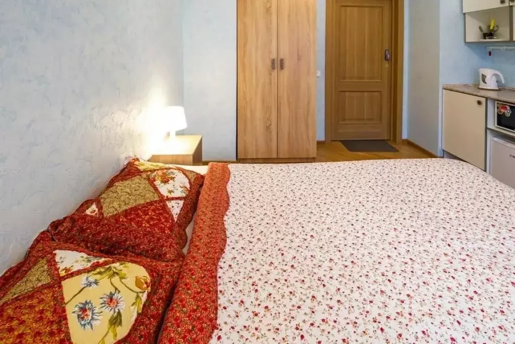1-к кв. Татарстан, Казань ул. Баумана, 76 (15.0 м) - Фото 1