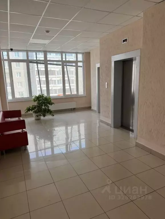 Офис в Свердловская область, Екатеринбург ул. Родонитовая, 18Б (37 м) - Фото 1