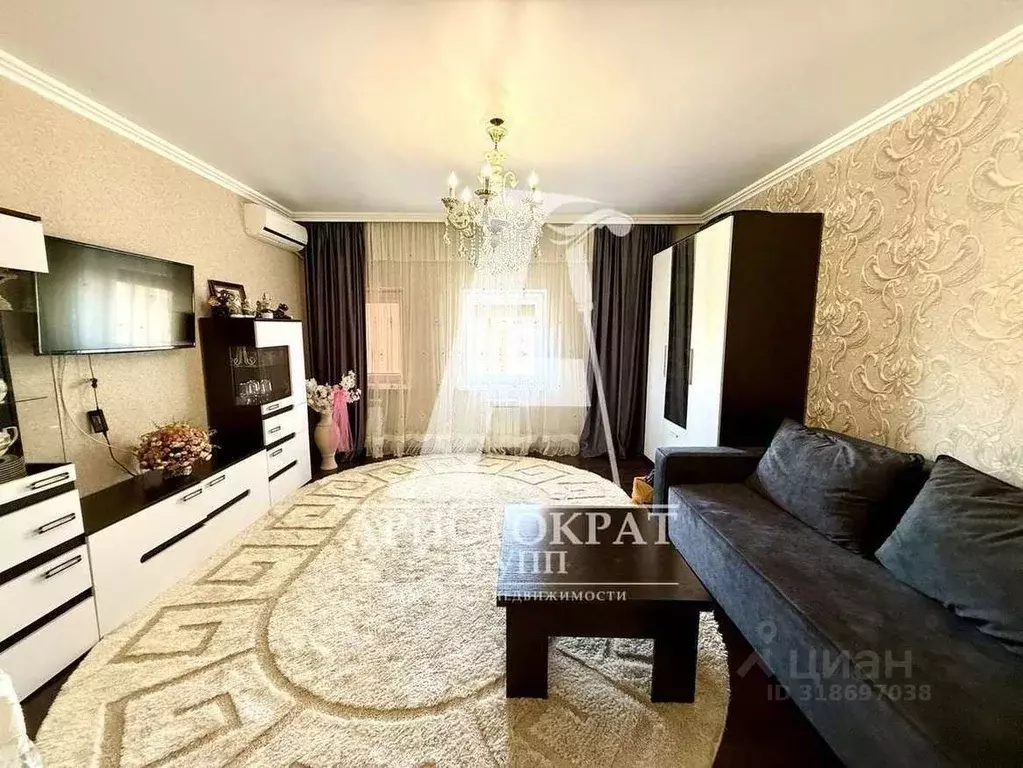 2-к кв. Ставропольский край, Ессентуки Никольская ул., 15А (80.0 м) - Фото 1