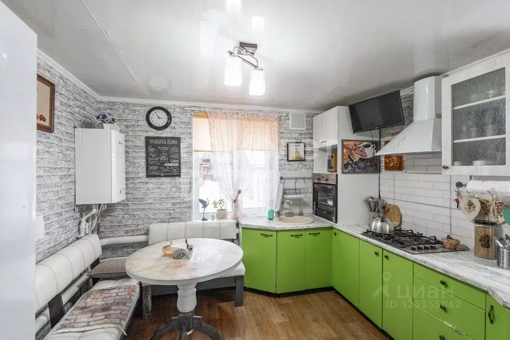 Дом в Омская область, Омск ул. 4-я Курганская, 19 (162 м) - Фото 0