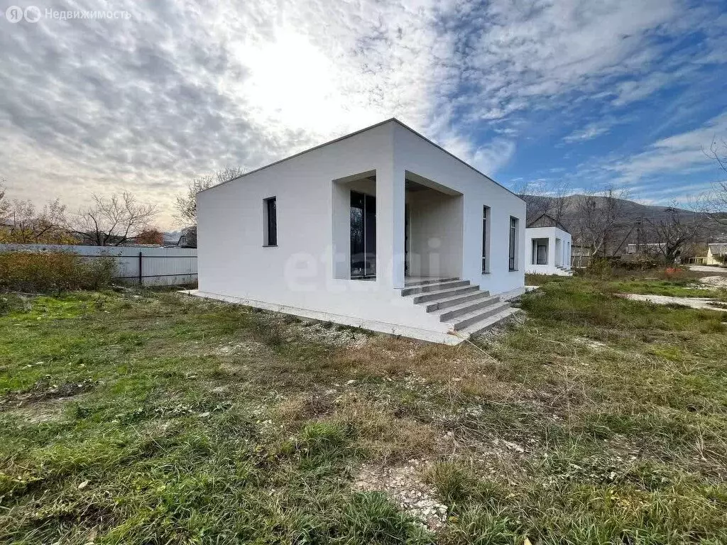 Дом в Перевальное, Береговая улица (132 м) - Фото 2