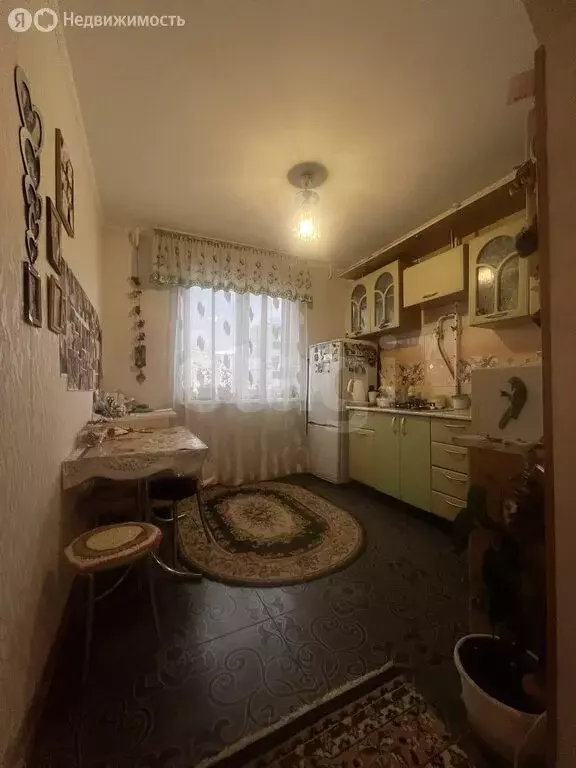 3-комнатная квартира: Златоуст, квартал Металлист, 1 (83 м) - Фото 2