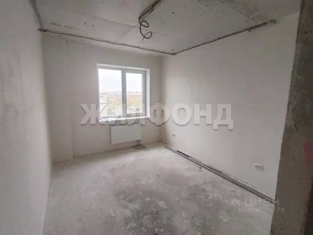 3-к кв. Хакасия, Абакан Пирятинская ул., 18Б (64.0 м) - Фото 1