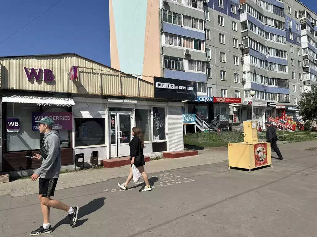 На остановке у Снежки, 46 м - Фото 1